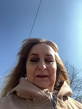 Snapshot of Irina2909@xh chatting on April 2026 12:32:01 PM Irina2909xh online show from April 2026 12:32:01 PM