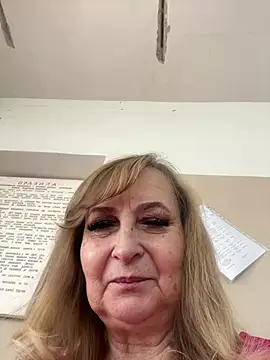Irina2909xh online show from May 2026 10:21:01 AM