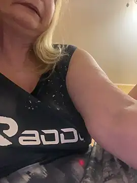 Irina2909xh online show from May 2026 01:00:01 AM