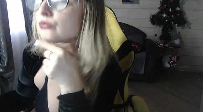 RubiLakros online show from January 2025 11:34:02 AM