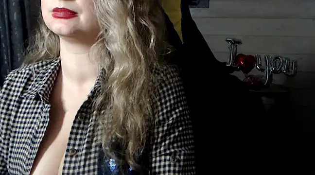 RubiLakros online show from March 2025 08:54:01 PM