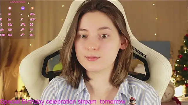 Snapshot of BeckyMartens chatting on January 2025 12:01:01 AM BeckyMartens online show from January 2025 12:01:01 AM