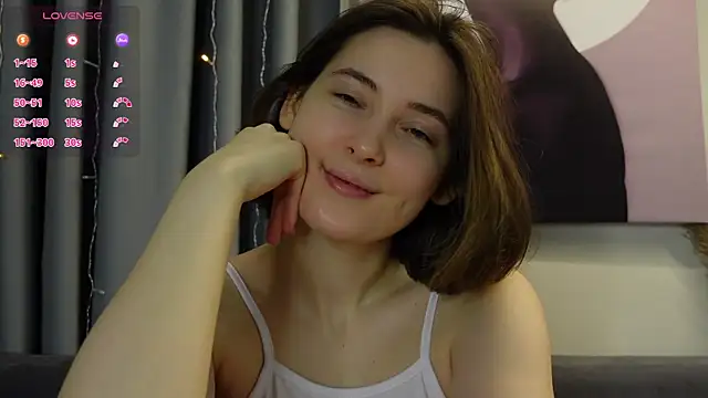 Snapshot of BeckyMartens chatting on March 2025 03:56:01 AM BeckyMartens online show from March 2025 03:56:01 AM