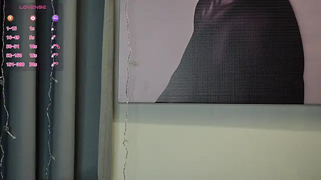 Snapshot of BeckyMartens chatting on March 2025 04:13:01 AM BeckyMartens online show from March 2025 04:13:01 AM