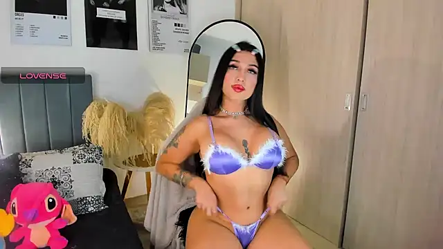 hollyprincess 2 online show from May 2026 12:51:02 AM