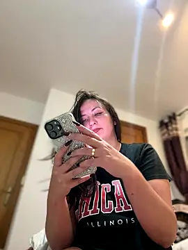 itsCassie online show from October 2025 05:50:02 PM