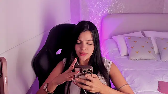 Snapshot of salome__11 chatting on January 2025 04:29:01 AM salome 11 online show from January 2025 04:29:01 AM