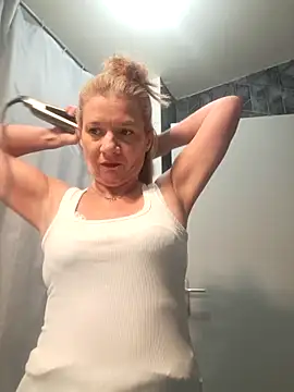 jennylovence online show from May 2026 07:04:02 AM