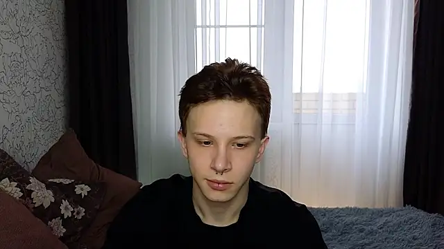 Snapshot of arlekincrop chatting on December 2024 10:57:01 AM arlekincrop online show from December 2024 10:57:01 AM