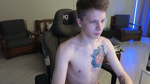 Snapshot of arlekincrop chatting on February 2025 06:31:01 PM arlekincrop online show from February 2025 06:31:01 PM