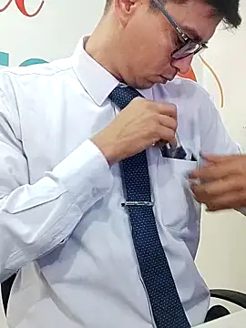 Business dickkk online show from October 2025 01:53:02 PM