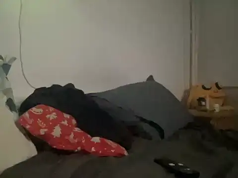 Snapshot of danyiony chatting on December 2024 06:52:01 AM danyiony online show from December 2024 06:52:01 AM