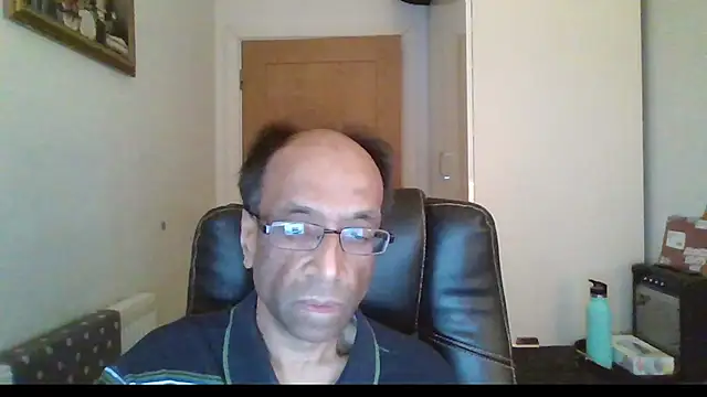 rauncher1 online show from February 2026 05:53:02 PM