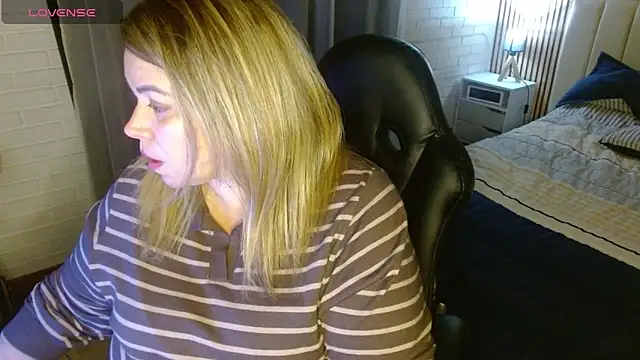 bella savati online show from March 2026 01:56:02 AM