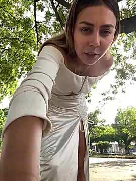 Snapshot of Brittanyrosexx chatting on December 2024 07:54:02 PM Brittanyrosexx online show from December 2024 07:54:02 PM