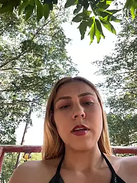 Snapshot of Brittanyrosexx chatting on January 2025 08:43:01 PM Brittanyrosexx online show from January 2025 08:43:01 PM