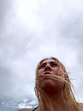 Snapshot of Brittanyrosexx chatting on October 2025 07:55:01 PM Brittanyrosexx online show from October 2025 07:55:01 PM