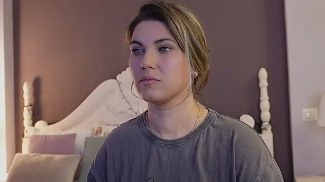 FeliciaKrige online show from January 2025 11:43:01 PM