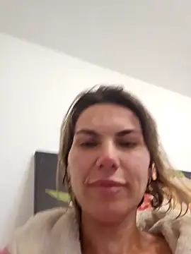 FeliciaKrige online show from April 2026 10:41:02 PM