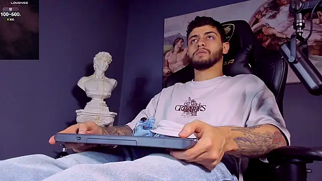 alessandro duty online show from March 2025 02:15:02 AM