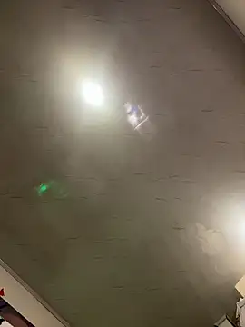 SQUIRTINGQUEEN11 online show from November 2025 02:14:01 AM