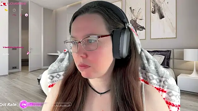 Victoria Romans online show from December 2025 01:39:02 PM