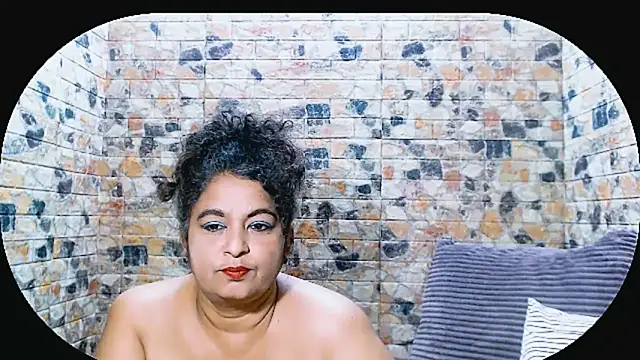 indianstar75 online show from November 2025 05:24:01 PM