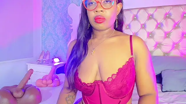 CaseyMoon online show from April 2026 12:33:02 PM