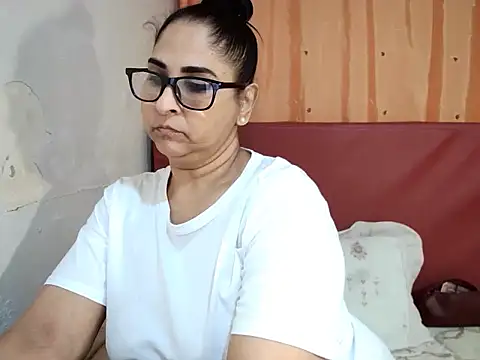 Indiankushy online show from September 2025 04:51:02 PM