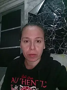 Snapshot of Venusluxodomme chatting on June 2026 06:07:02 AM Venusluxodomme online show from June 2026 06:07:02 AM