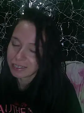 Snapshot of Venusluxodomme chatting on June 2026 04:24:01 AM Venusluxodomme online show from June 2026 04:24:01 AM
