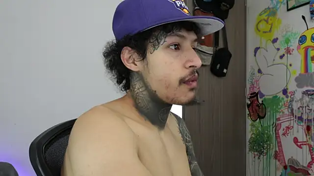 Snapshot of trieone chatting on March 2026 01:39:01 PM trieone online show from March 2026 01:39:01 PM