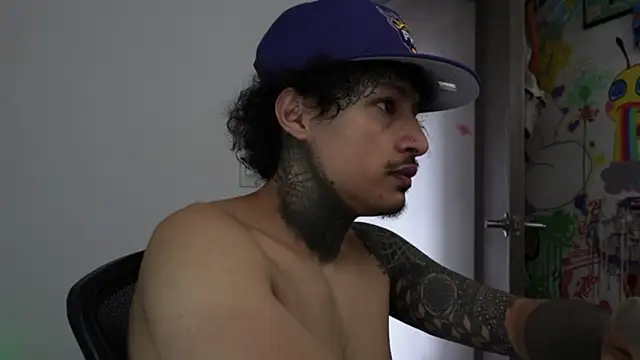 Snapshot of trieone chatting on March 2026 03:09:02 PM trieone online show from March 2026 03:09:02 PM