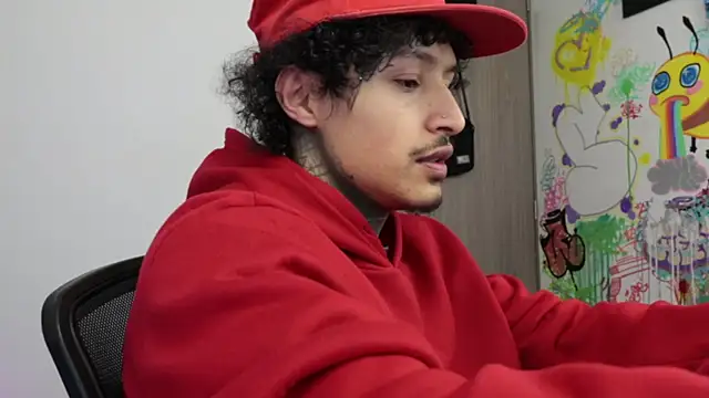 Snapshot of trieone chatting on March 2026 02:56:01 PM trieone online show from March 2026 02:56:01 PM