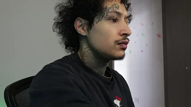 Snapshot of trieone chatting on March 2026 03:16:01 PM trieone online show from March 2026 03:16:01 PM