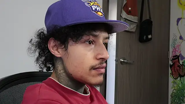 Snapshot of trieone chatting on April 2026 11:41:01 AM trieone online show from April 2026 11:41:01 AM