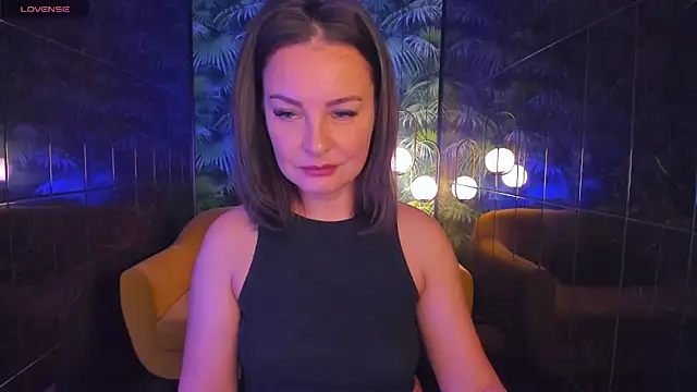 Snapshot of MilenaMellow chatting on January 2025 11:34:02 PM MilenaMellow online show from January 2025 11:34:02 PM