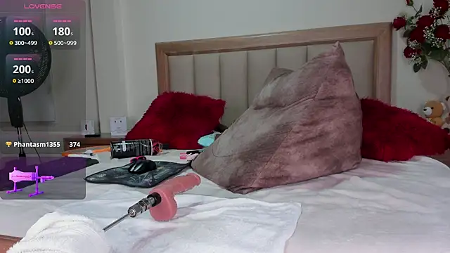 CaitlynLian online show from March 2025 05:12:02 AM