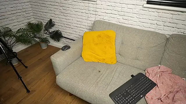 JessicaNylonQueen online show from January 2025 11:03:01 PM