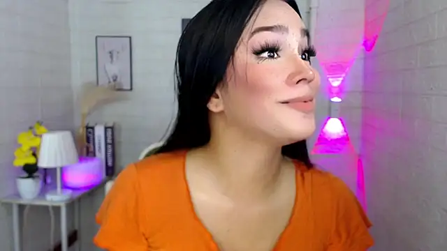 Snapshot of urnaughtydolly69 chatting on October 2025 09:32:01 AM urnaughtydolly69 online show from October 2025 09:32:01 AM