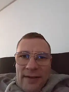 Snapshot of buchr1 chatting on November 2025 11:31:01 AM buchr1 online show from November 2025 11:31:01 AM