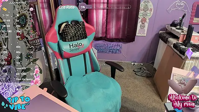 Snapshot of lolabunny9 chatting on December 2024 04:17:01 PM lolabunny9 online show from December 2024 04:17:01 PM