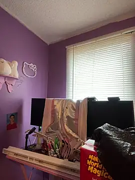 Snapshot of lolabunny9 chatting on February 2025 09:46:02 PM lolabunny9 online show from February 2025 09:46:02 PM