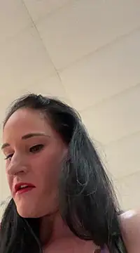 Snapshot of lolabunny9 chatting on March 2025 04:09:02 PM lolabunny9 online show from March 2025 04:09:02 PM