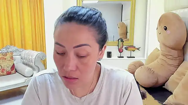 gaby trent online show from December 2024 05:22:01 PM