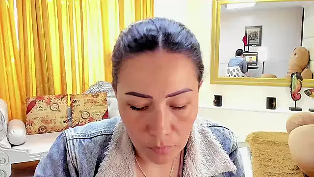 gaby trent online show from December 2024 02:44:01 PM