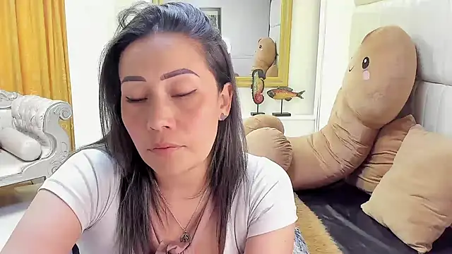 gaby trent online show from December 2024 08:49:01 PM