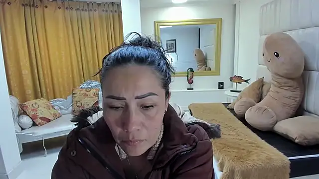 gaby trent online show from September 2025 01:00:01 PM