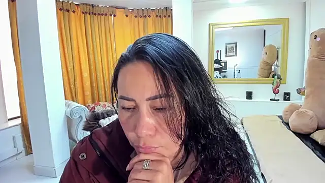 gaby trent online show from October 2025 02:12:02 PM