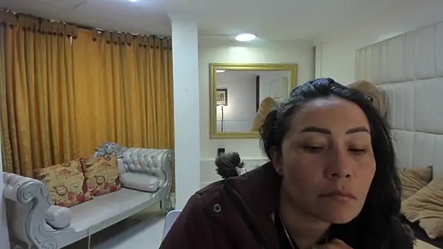 gaby trent online show from October 2025 01:56:01 PM